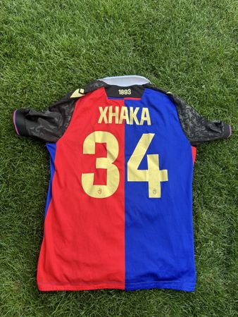 FC Basel Home 23/24 XL Xhaka
