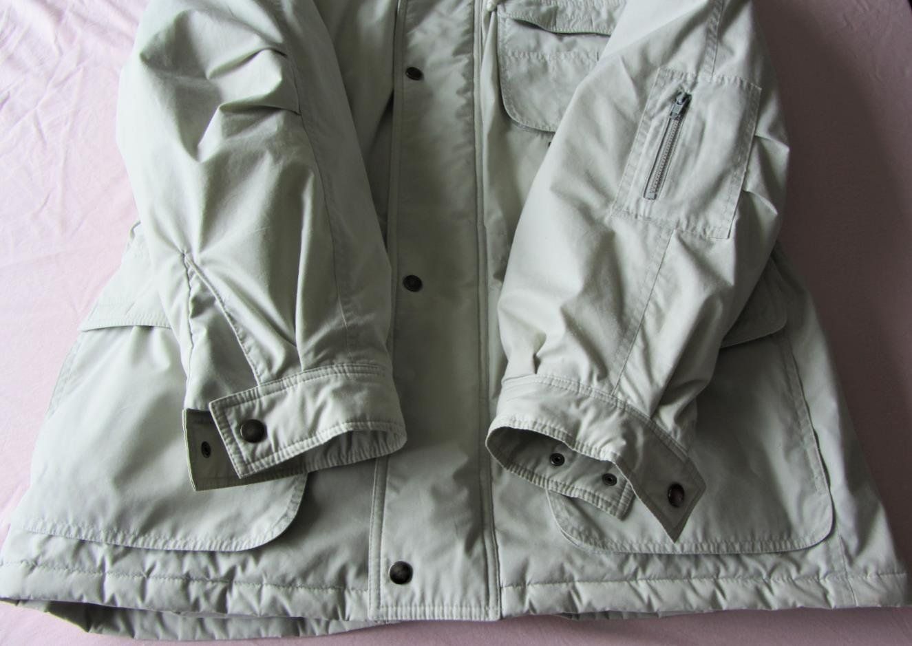 Giacche: Herren-Daunenjacke, Gr.50 – Usato da Russikon venduto da Pebblybeach 2
