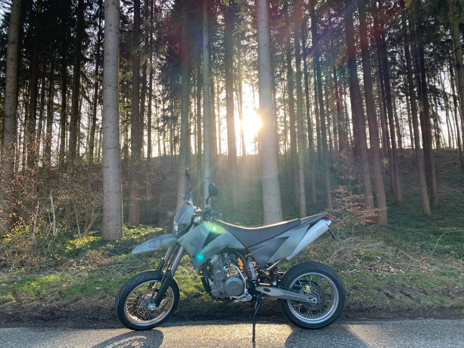 KTM Strada: KTM 660 SMC Supermoto – Usato da Wädenswil venduto da SoussiAutomobile 2
