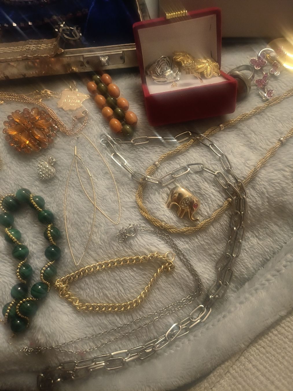 Sonstiger Schmuck: gros lot bijoux diverses – Gebraucht aus Pampigny von Nathbn 6