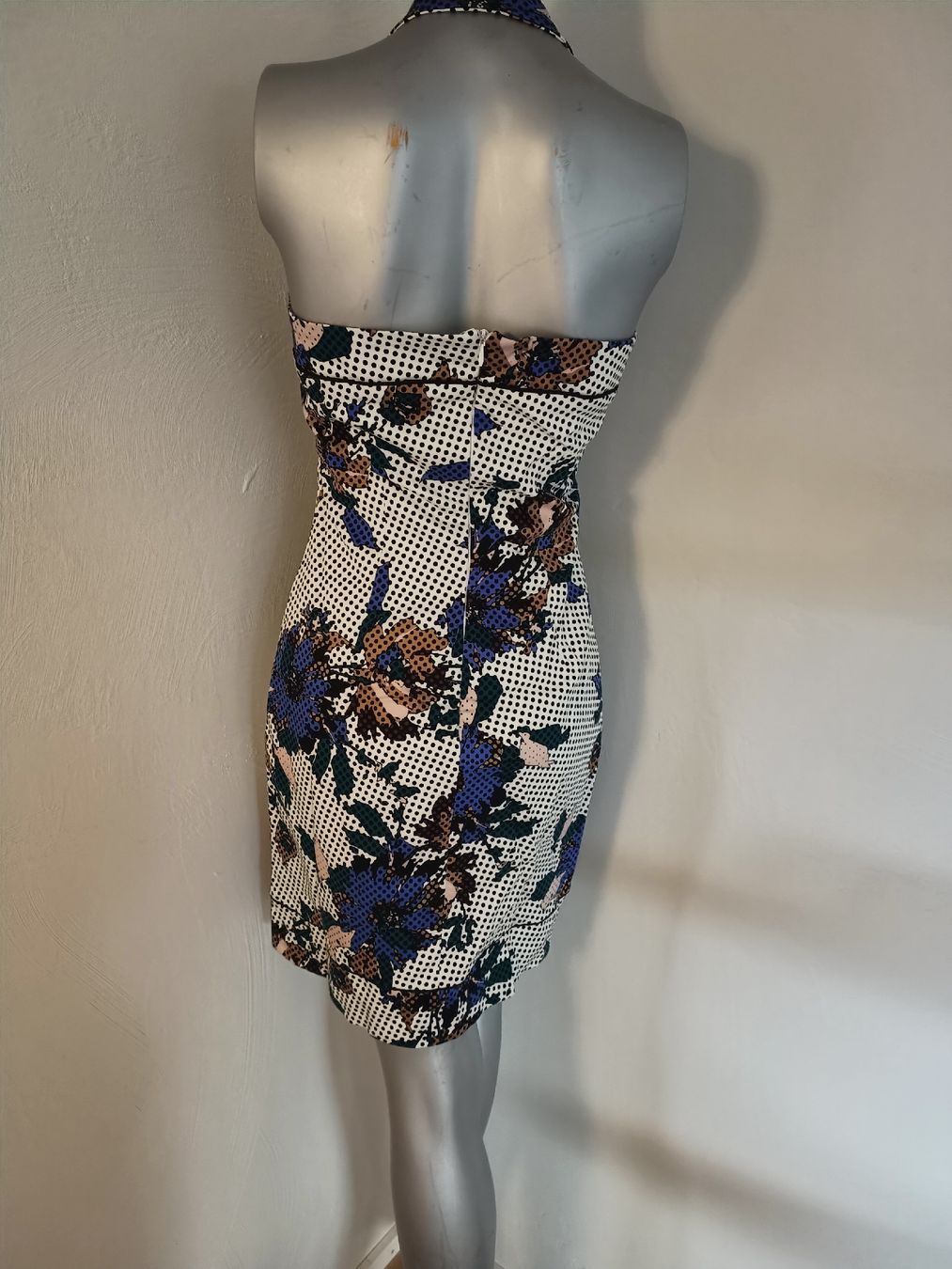 Vestiti: Robe d'été Sacada – Usato da Chamoson venduto da Yuriyaa 2