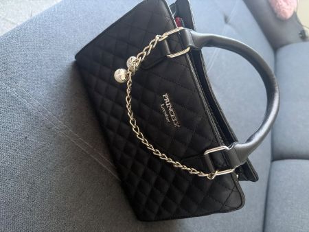 Handtasche Princely London gesteppt schwarz neuwertig
