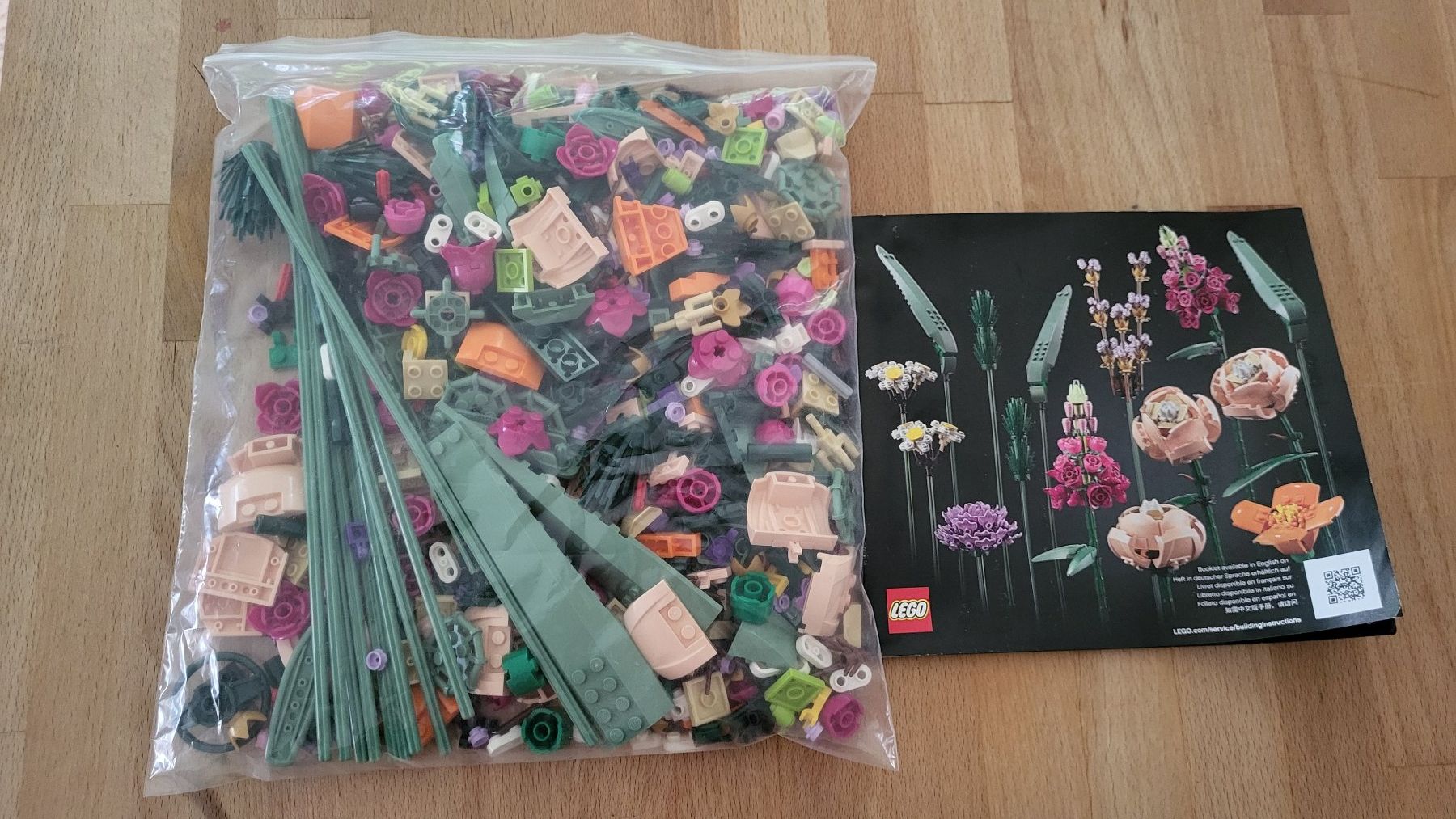 Lego Giocattoli: LEGO Botanicals Blumenstrauss – Usato da Affoltern am Albis venduto da knzmm