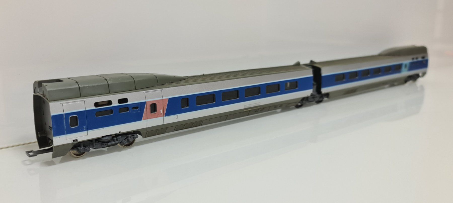 Lima Modellini di ferrovie: Lima TGV Zwischenwagen   H0/DC – Usato da Neuenhof venduto da ludovicco 5
