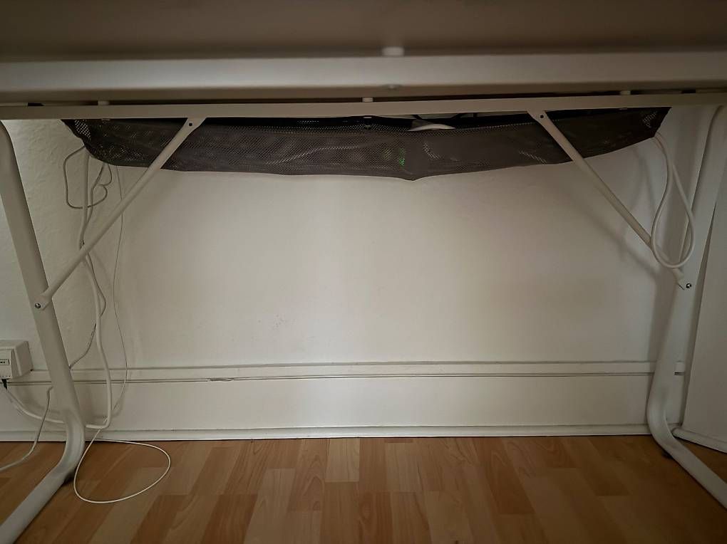 Ikea Scrivanie: Bureau Gaming – Usato da Les Acacias venduto da ale_6c66 1