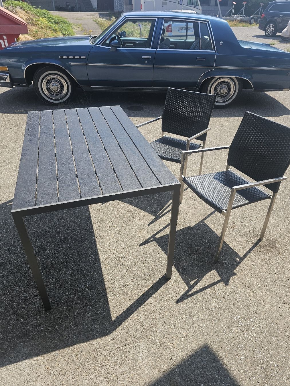 Tische: Gartentisch mit 4 Stühlen Aluminium  – Gebraucht aus Meisterschwanden von Luluku