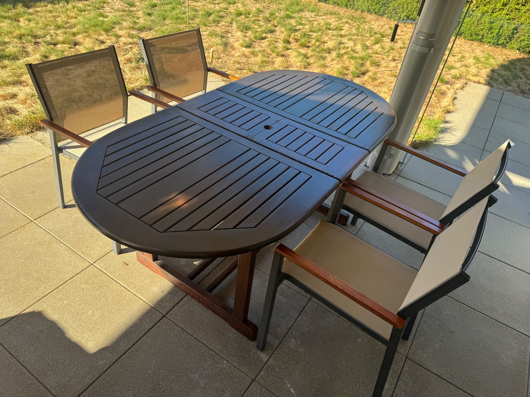Tischset: Gartentisch-Set mit 4 Stühlen – Gebraucht aus Schwerzenbach von Delta123