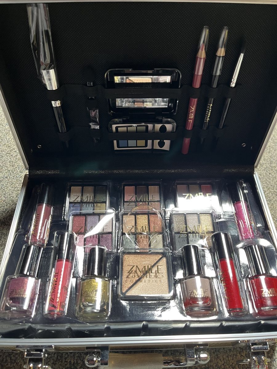 Make-up: Schminkkoffer - BRANDNEU – Nuovo e nell'imballaggio originale da Sulgen venduto da jac_hp2g