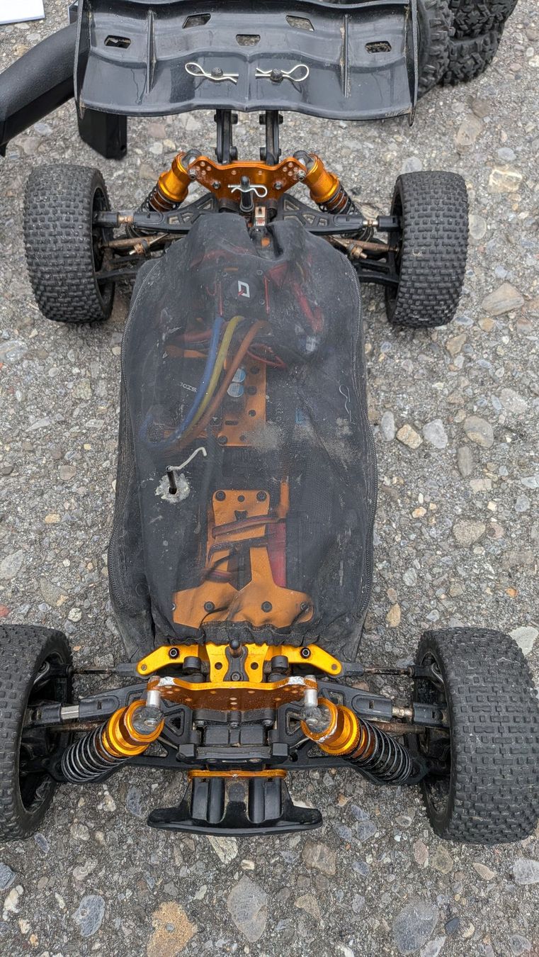 Modellismo RC: RC Buggy DHK Optimus 1:8 – Usato da Kriens venduto da Wero5 2