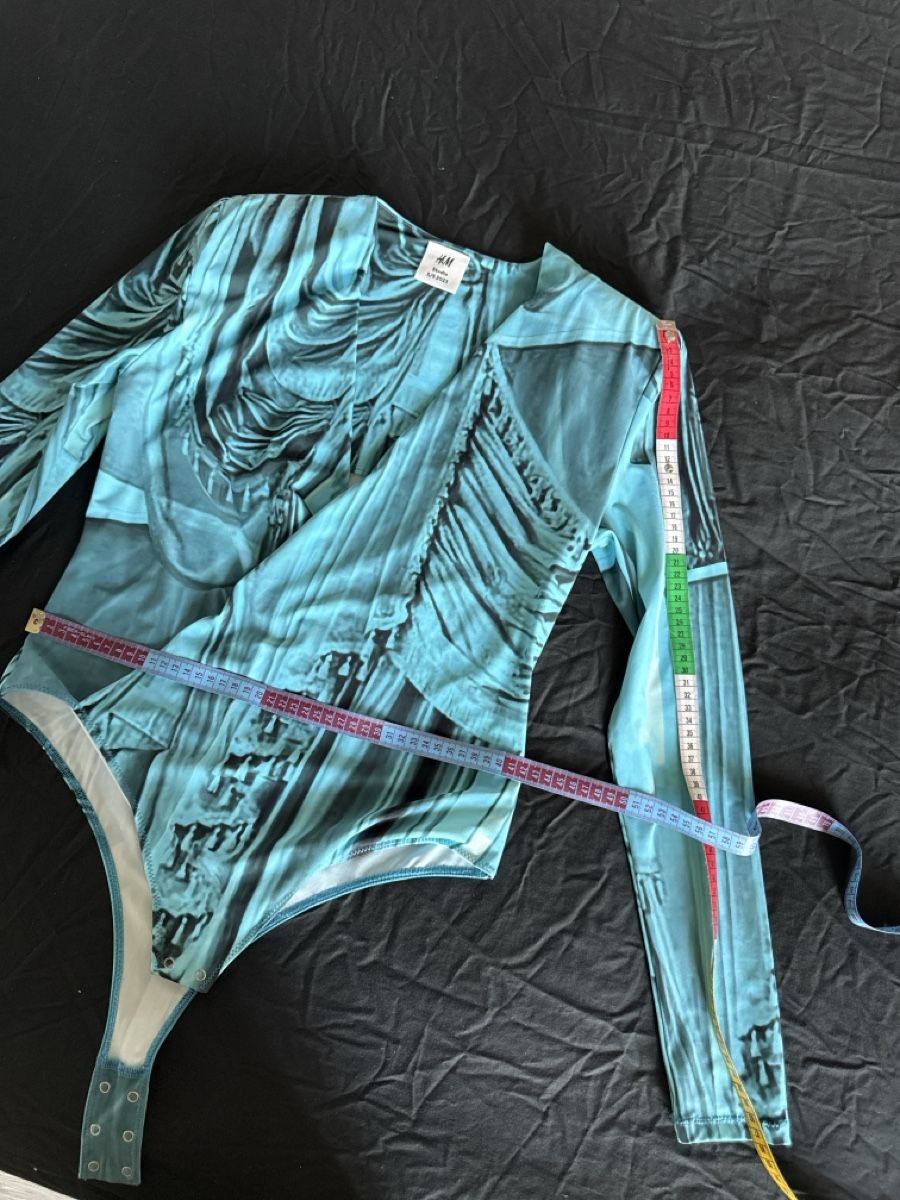 H&M Top: H&M Studio Long Sleeve Bodysuit Blue Print S – Nuovo (secondo la descrizione) da Biel/Bienne venduto da TanyaM02 8