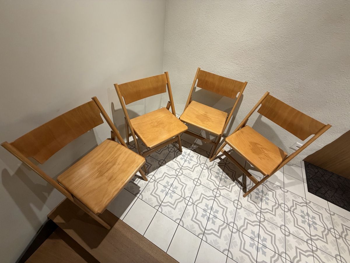 Eichenberger Stühle: 4 Designer Klappstühle von Hans Eichenberger – Gebraucht aus Wiedlisbach von Fine-Arts 7