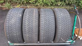4x Winterreifen Dunlop 235/55R17 (3223)