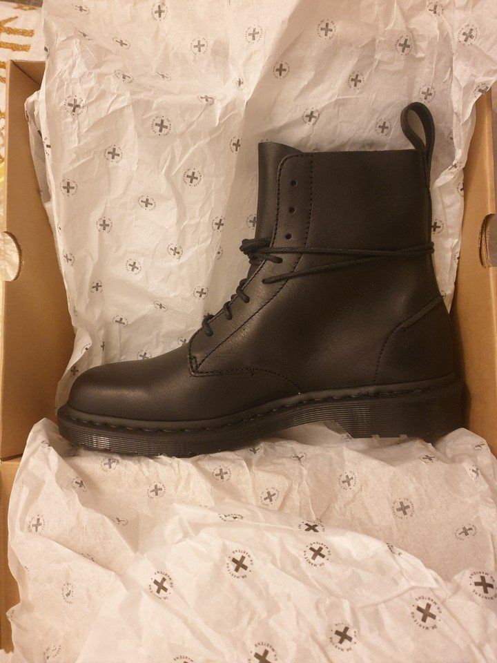 Dr. Martens Scarpe da uomo: Dr Martens Pascal Decon Schwarz Gr. EU 44  UK 9,5 – Nuovo e nell'imballaggio originale da St. Gallen venduto da Master_Bolas 1