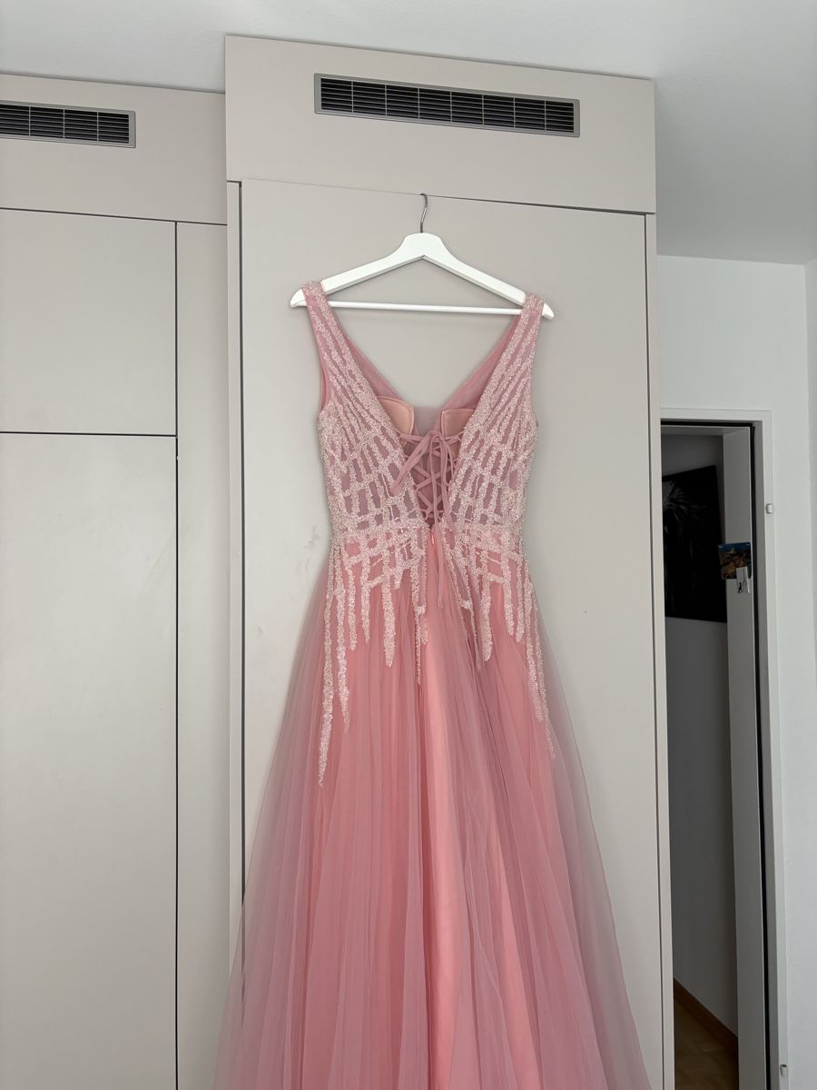 Robes: Kleid mit Strass – Neuf (Voir description) à Basel par Merita27 4