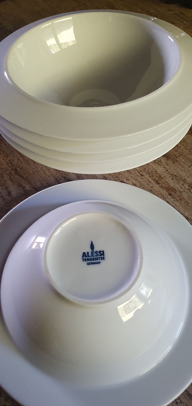 Alessi Piatti: Alessi Tendentse Germany  Teller – Usato da Bad Ragaz venduto da winston87 1