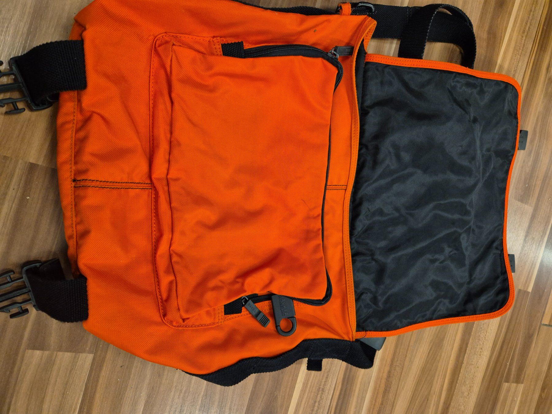 Borse: Kuriertasche , neuw k20. – Usato da Schwarzenburg venduto da Flamingo07 2