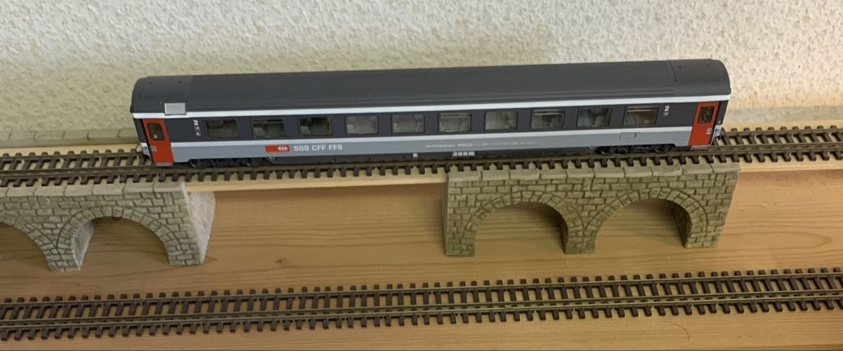 Roco Modellini di ferrovie: 4x ROCO H0 EC Wagen – Nuovo (secondo la descrizione) da Winterthur venduto da Porzellan