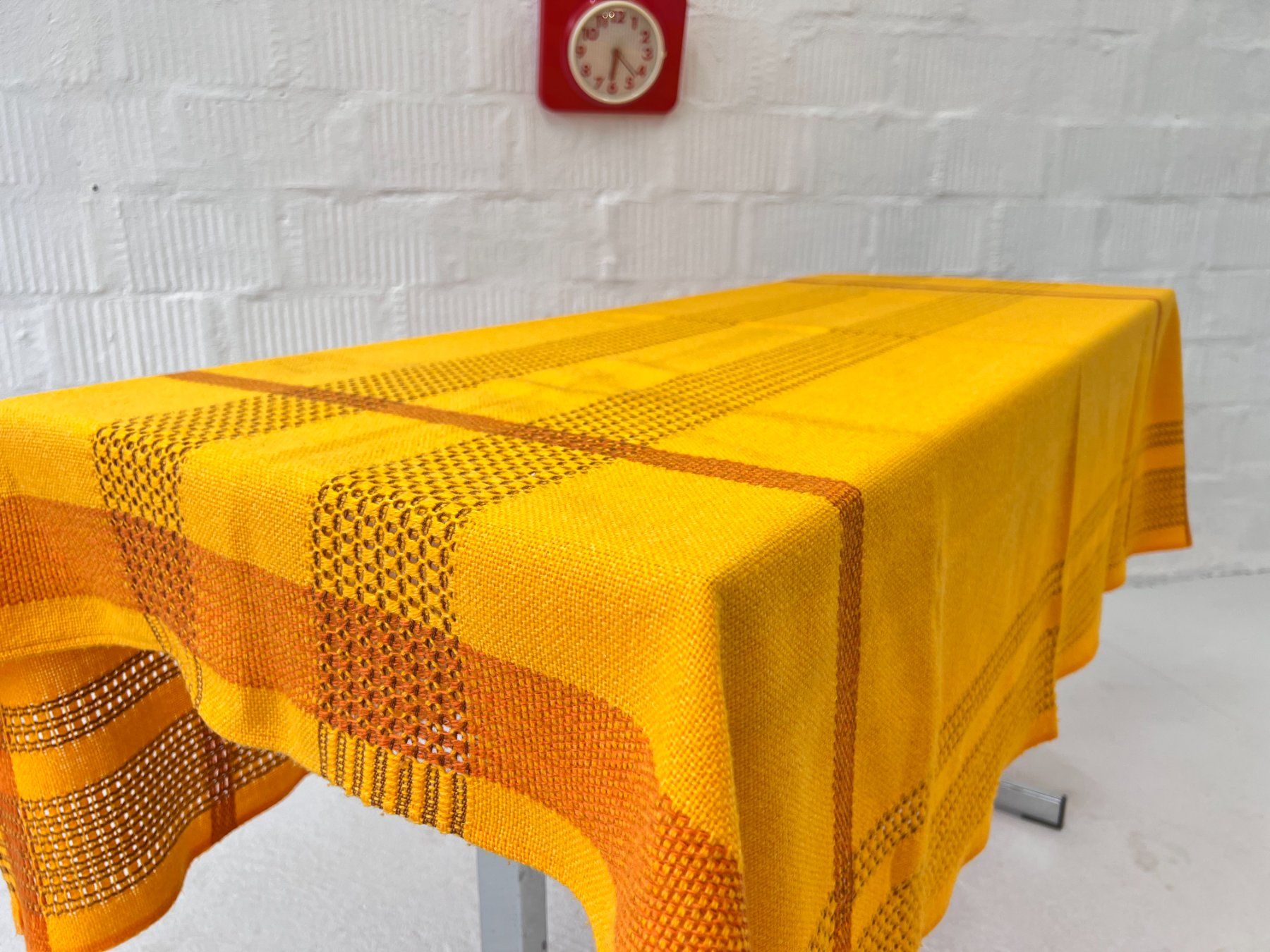Sonstige Tischwäsche: Vintage Tischdecke I 60er Jahren – Gebraucht aus Walzenhausen von stilvollwohnen