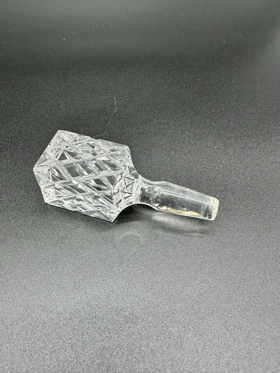 Caraffe: Crystal Decanter Stopper Replacement, Diamond Cut Glass – Usato da Villmergen venduto da JacRon