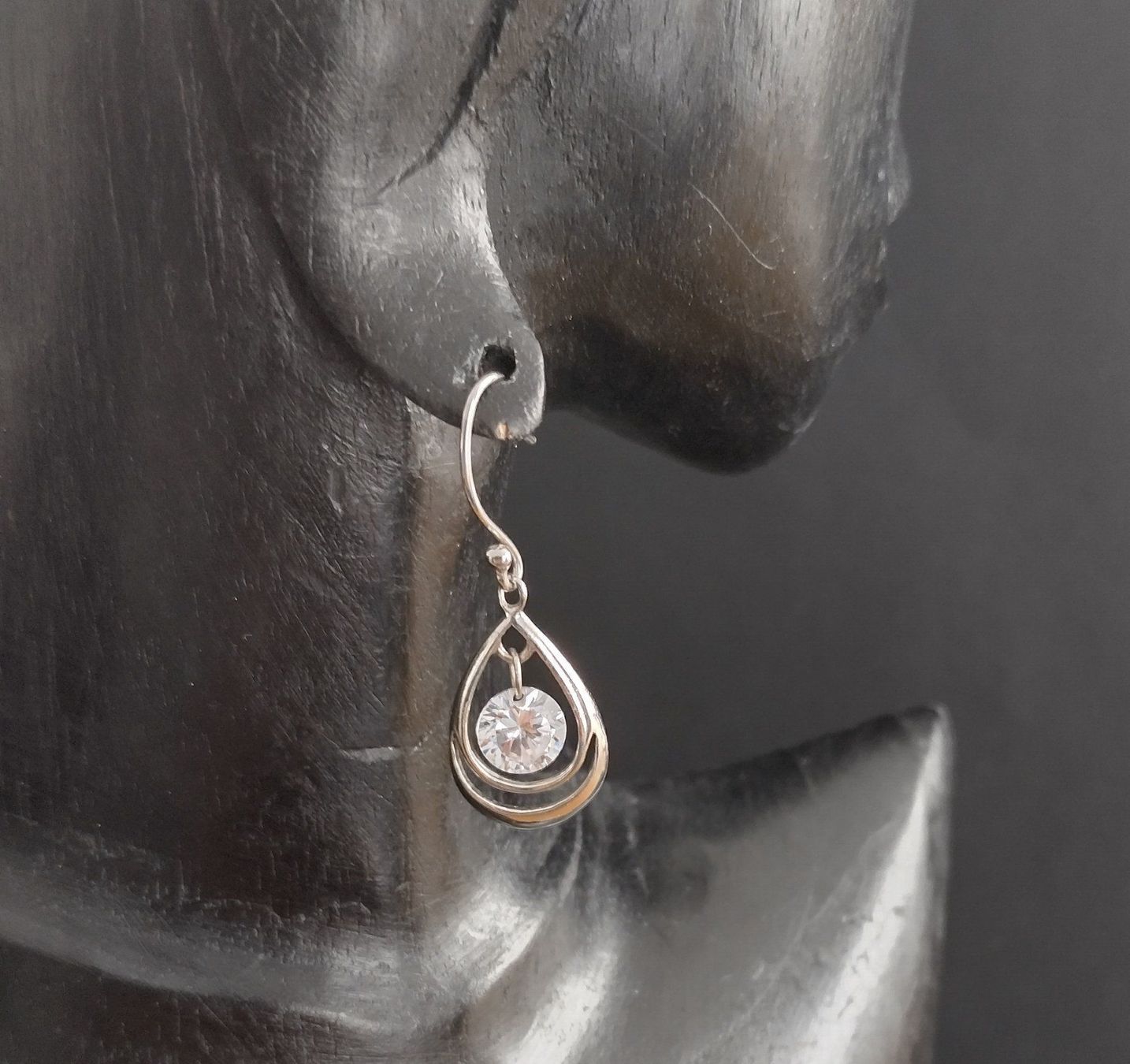 Orecchini pendenti & Orecchini a lobo: GLITZER OHRRINGE SILBER 925 – Usato da Romanshorn venduto da BoutiqueA 1