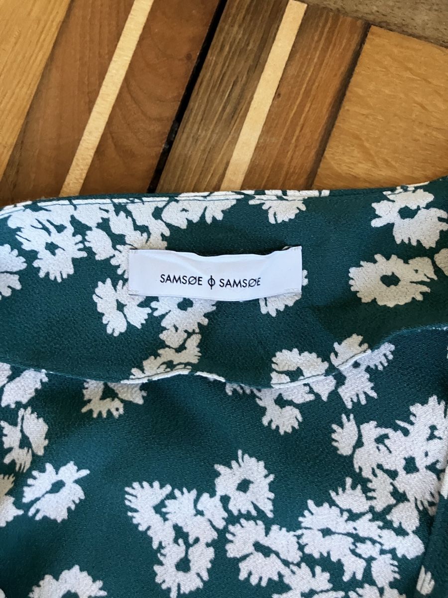 Samsøe Samsøe Camicette: Wickelbluse von Samsøe & Samsøe – Usato da Zürich venduto da annalaila 1