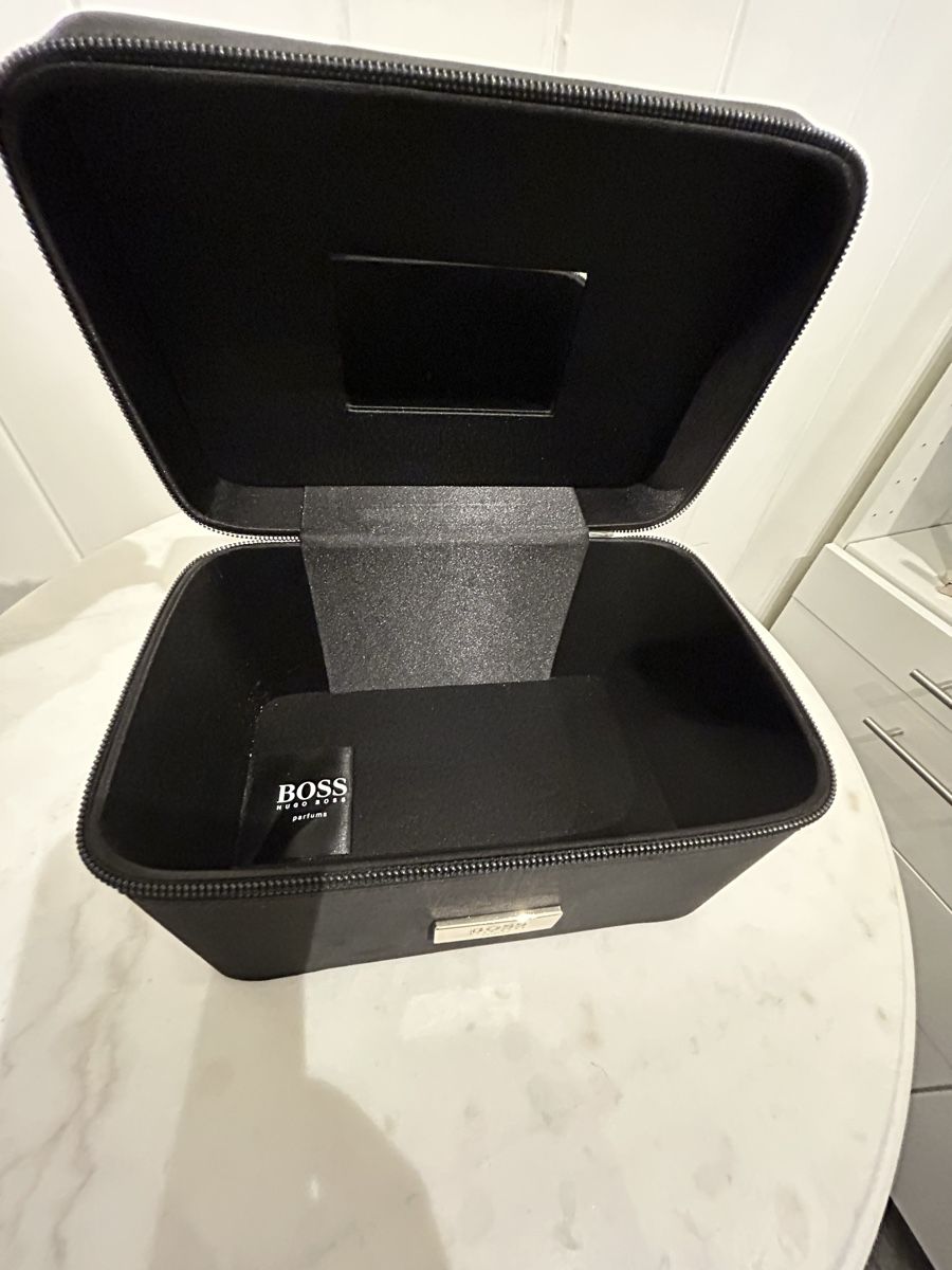 Contenitori & Simili: BOSS Aufbewahrungsbox – Usato da Gunten venduto da starfish3 3