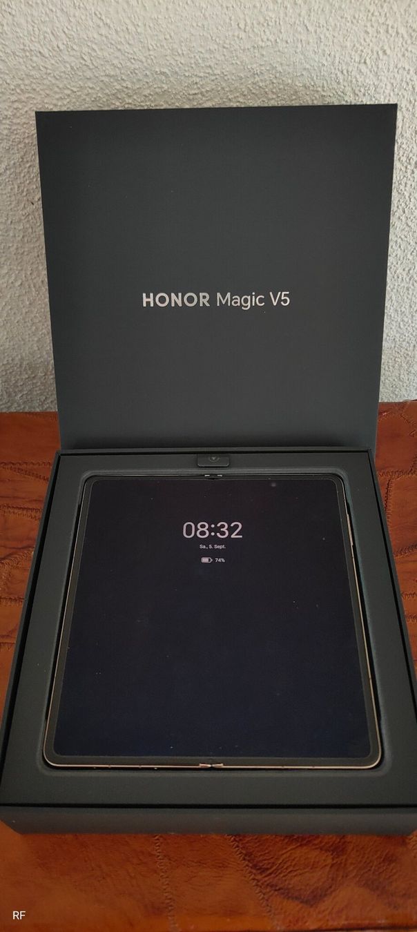 Honor Telefoni cellulari / Smartphones: Honor Magic V5  512 GB Dawn Gold Global Version – Usato da Rapperswil SG venduto da oldlegumes 1