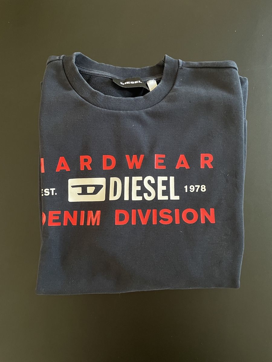 Diesel Pullover & Sweatshirts: Sweatshirt DIESEL Grösse L, dunkelblau – Gebraucht aus Mauren von acht33null