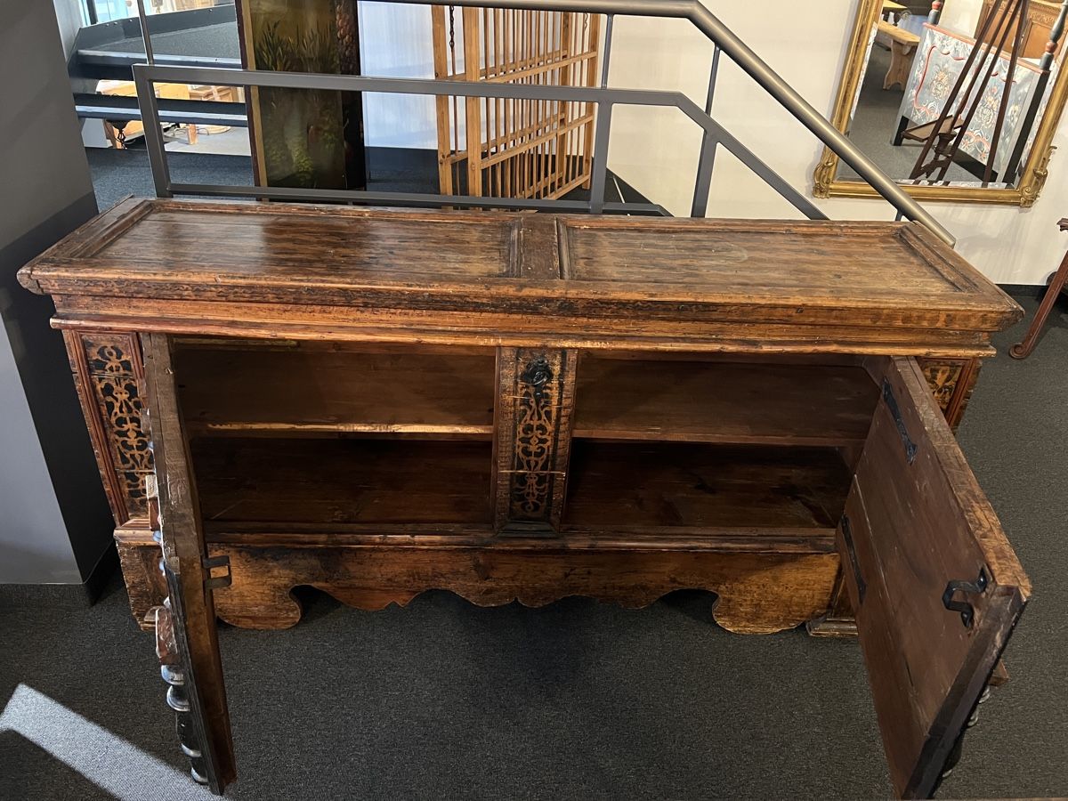 Cassapanche: Ostschweizer Barocktruhe – Usato da Gossau SG venduto da Keller-Antiques 1