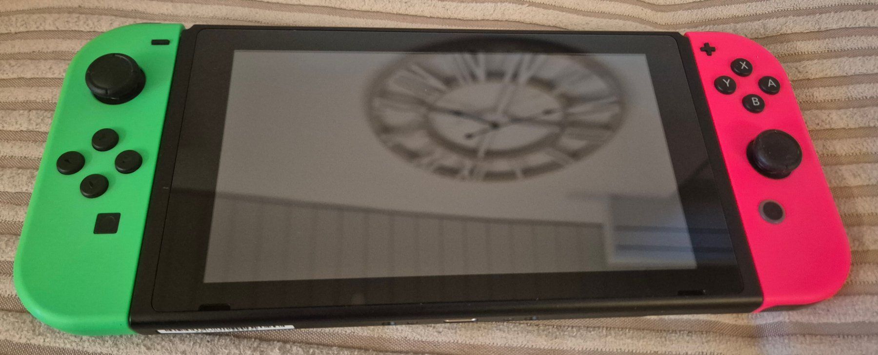 Nintendo Console: Nintendo Switch – Usato da Bassersdorf venduto da Janine06 3