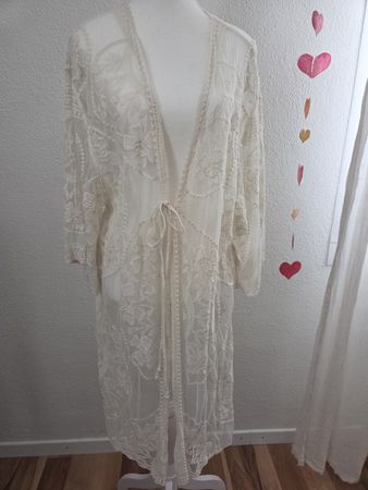 Sommerliches Spitzen-Strandkimono in offwhite, one Size!