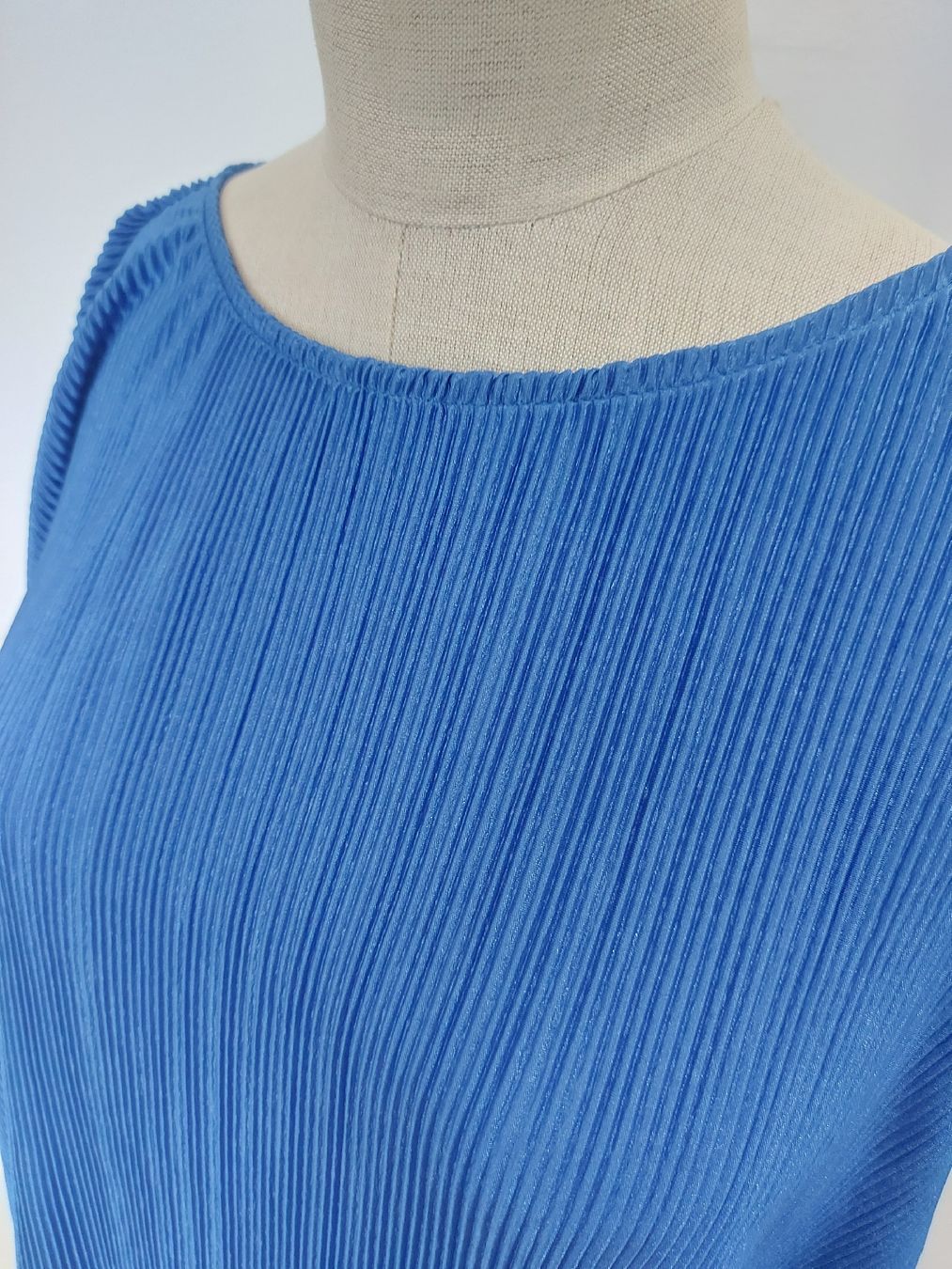 Anna Field T-shirt: Oberteil, Königsblau, Gr. L – Usato da Oberengstringen venduto da PaolaDe 3