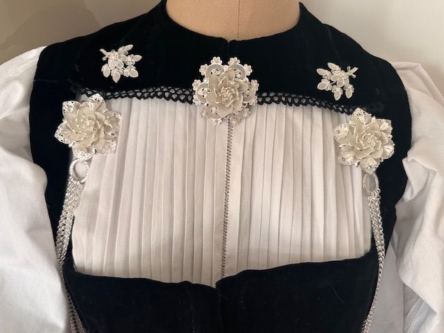 Costumi: Tracht, Berner Tracht , Gr. 38/40 – Usato da Hindelbank venduto da vey_t 9