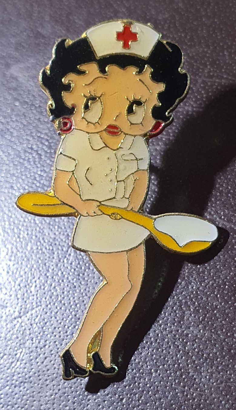 Placchette & Badge: AA767B - Pin Comic Figur BETTY BOOP – Usato da Reinach BL venduto da Boston-Verkauf