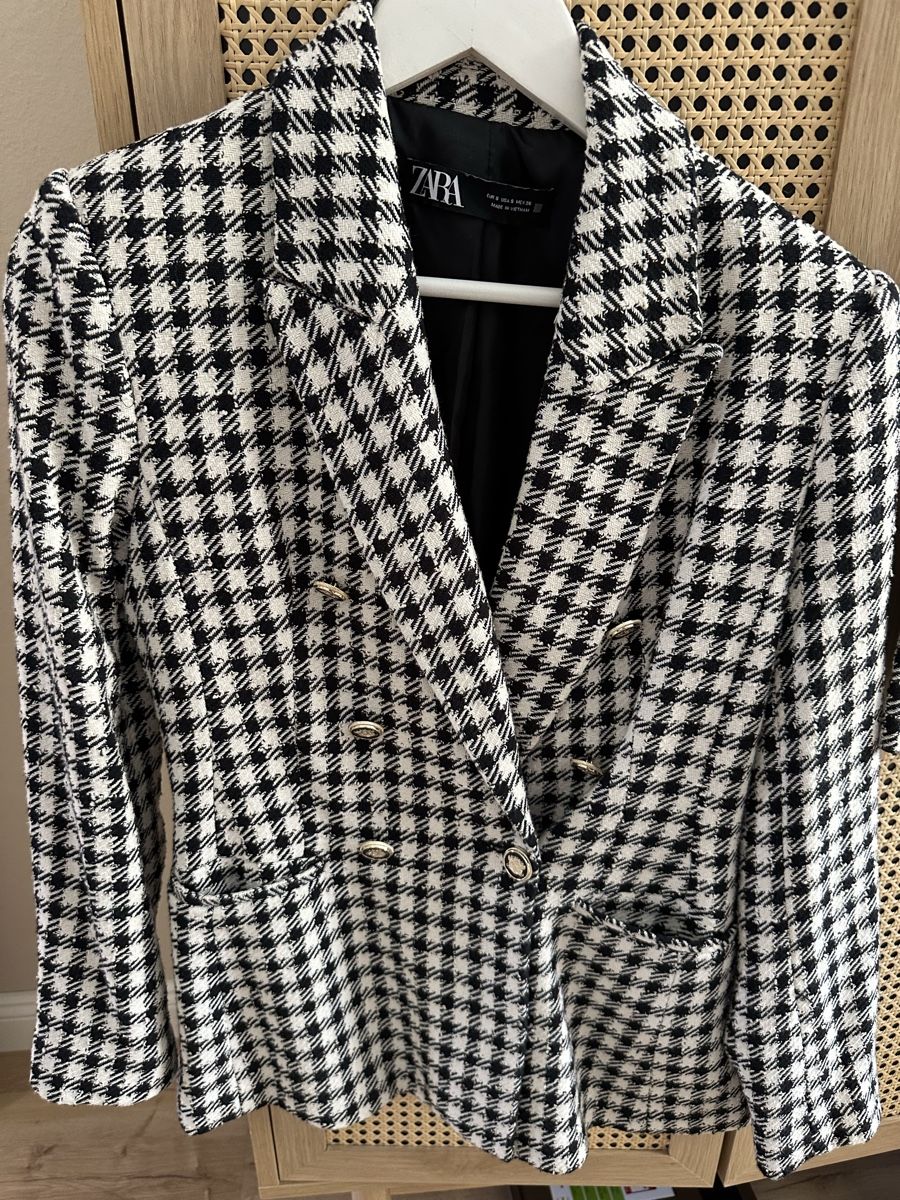 Kleiderpakete: 2 Teile Blazer Short Gr 36 – Gebraucht aus Volketswil von Sina008 4
