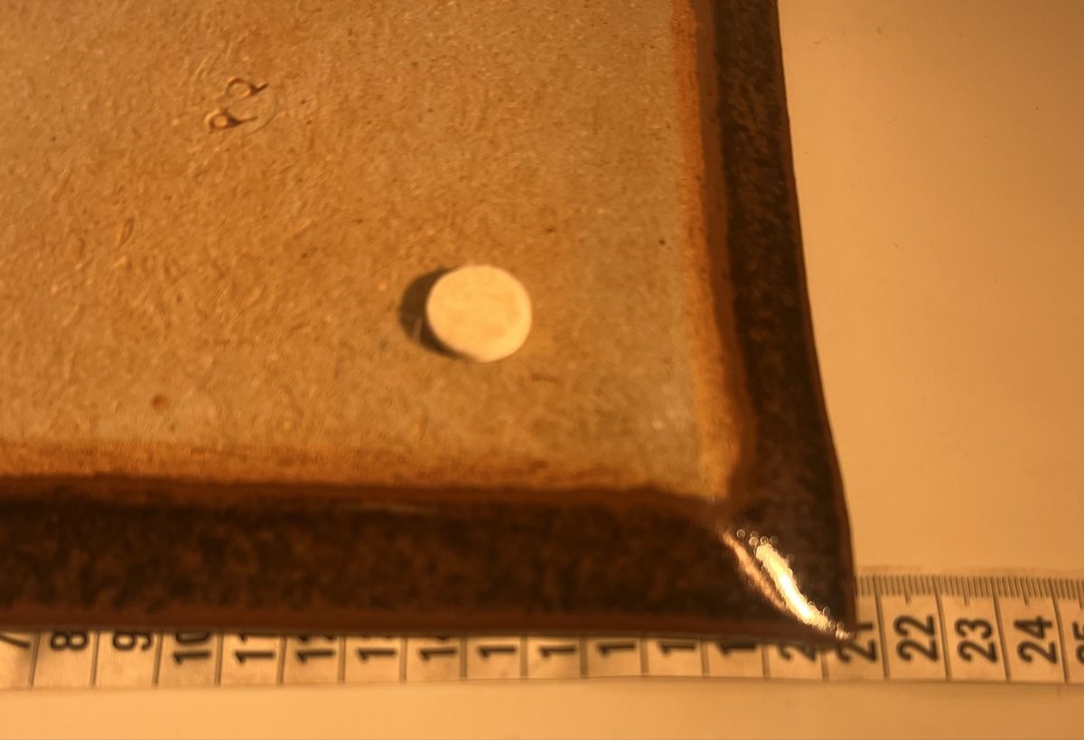 Teller: Assiette carrée grès artisanal façonné et peint main – Gebraucht aus Genève von DELIRBEADS 6