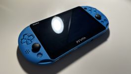 PS Vita Slim in blau ab 1.-
