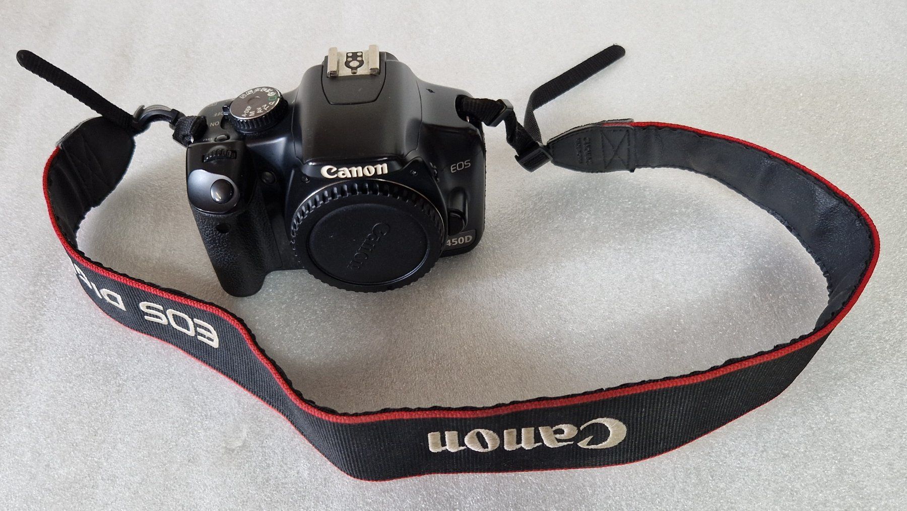Canon Fotocamera: Canon Objektive inkl. Canon EOS 450D Camera, 2x Taschen. – Usato da Alosen venduto da A1pro 4