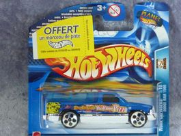 Dodge Ram 1500  1:64