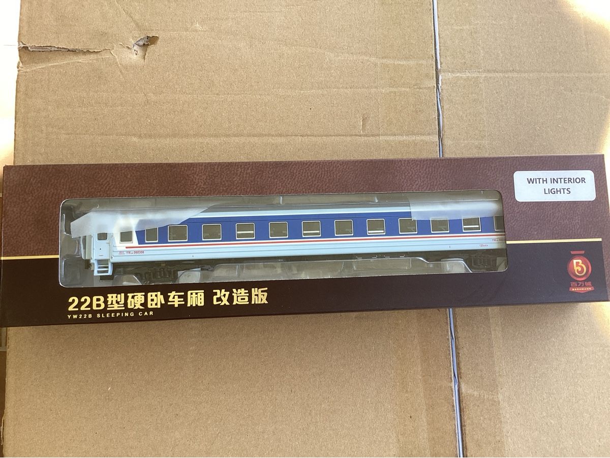 Modellini di ferrovie: China Bachmann CP 00548 Sleeping Car – Nuovo (secondo la descrizione) da Rudolfstetten venduto da Gwyneth2 2