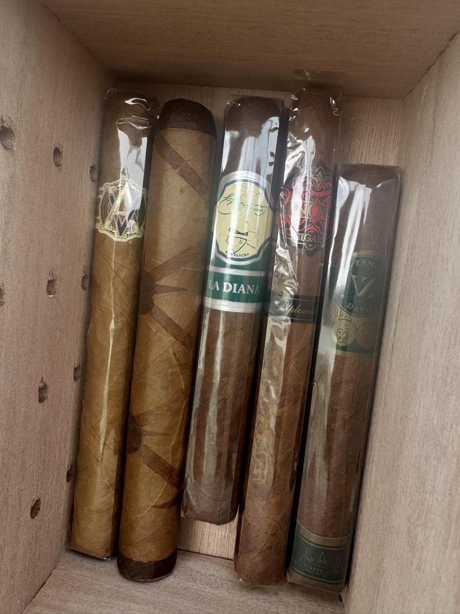 Sigari: Cigar Collection as Humidor & Accessories – Usato da Seuzach venduto da Wolf936 2