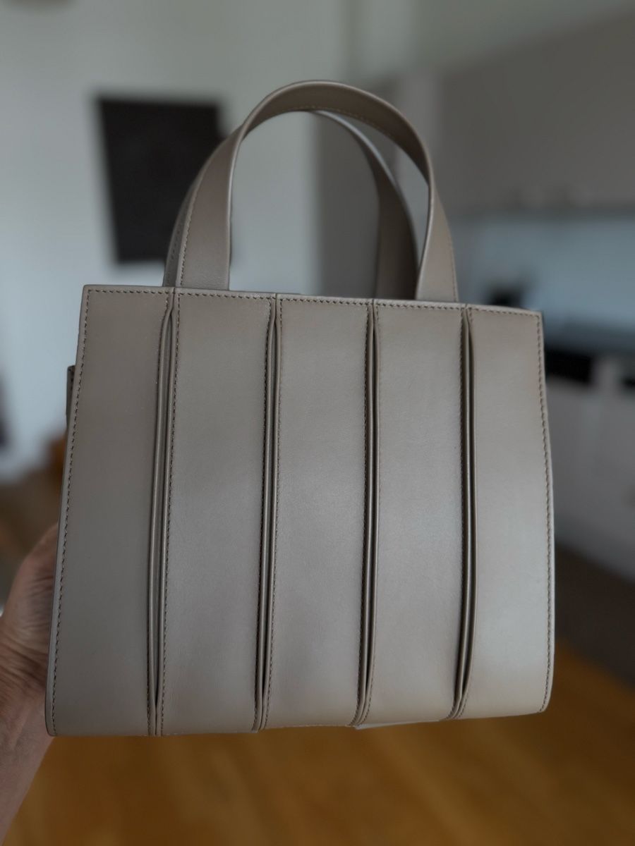 Max Mara Borse da donna: Max Mara Whitney 4 perfect condition – Nuovo (secondo la descrizione) da Zürich venduto da gracieteS 4