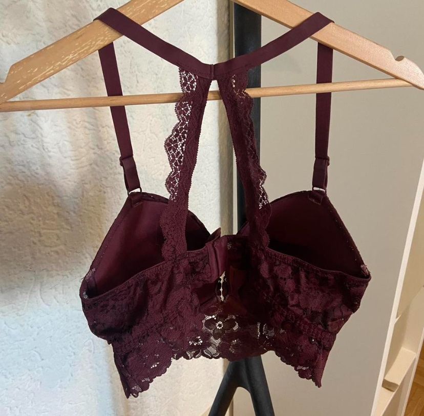 H&M Sonstige Unterwäsche: Bordeaux BH mit Spitze, Grösse 80D - H&M – Gebraucht aus Bern von rah_fpy5 1