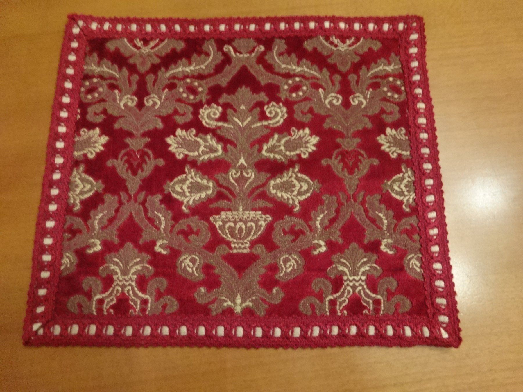 Tutte le decorazioni: Napperon velours fils brocart – Nuovo e nell'imballaggio originale da Biel/Bienne venduto da milamila02