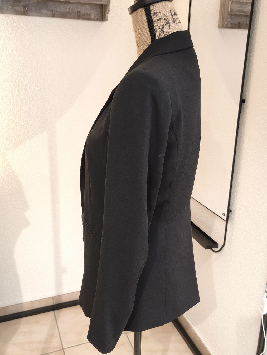 H&M Giacche: Blazer Jacke Gr.36 H&M – Nuovo (secondo la descrizione) da Emmetten venduto da SecondhandSiska 1