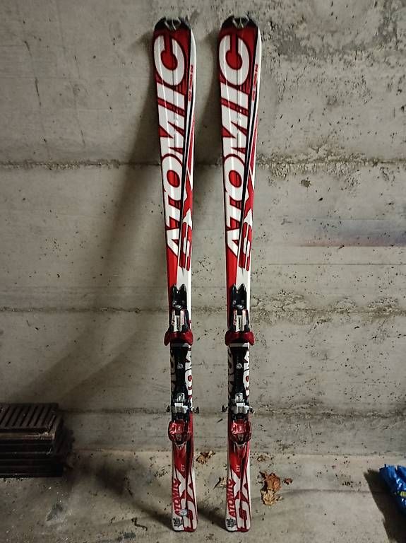 Sci: Atomic 162 cm Dame – Usato da Ursy venduto da jer_dy9v