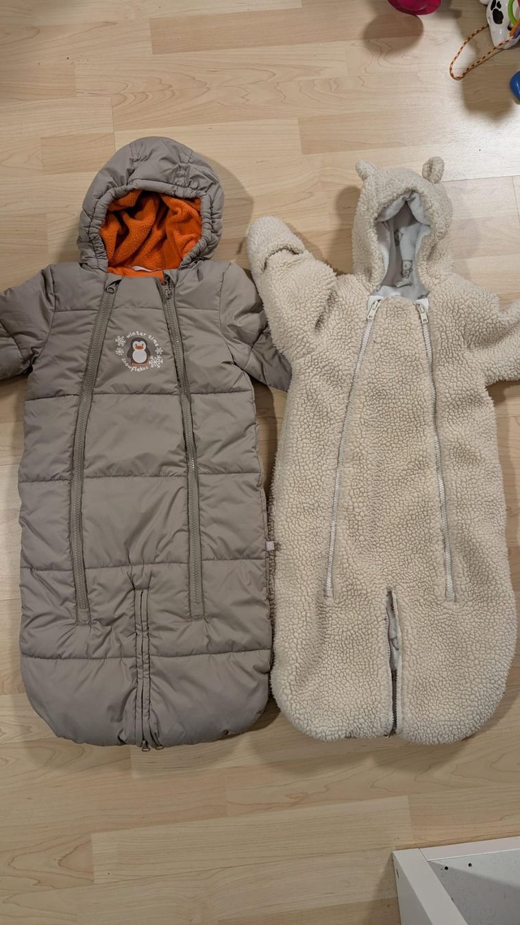 Kleiderpakete & -sets: 2x Combinaison bébé / enfant 6 mois – Gebraucht aus Curtilles von skonx