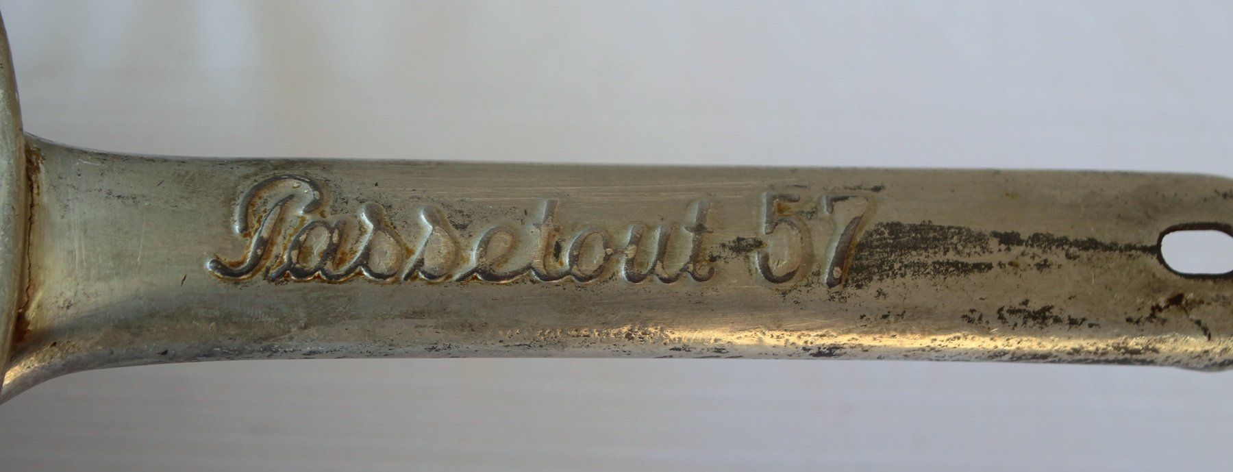 Elettrodomestici da cucina: Alte Passetout 57 Passiergerät Handkurbel mit 2 Scheiben – Usato da Zürich venduto da Auctionata 2