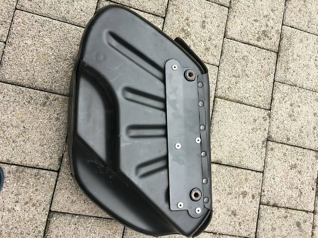 Topcase: Harley-Davidson Seitentasche Links – Usato da Safenwil venduto da dlu_tqg2 4