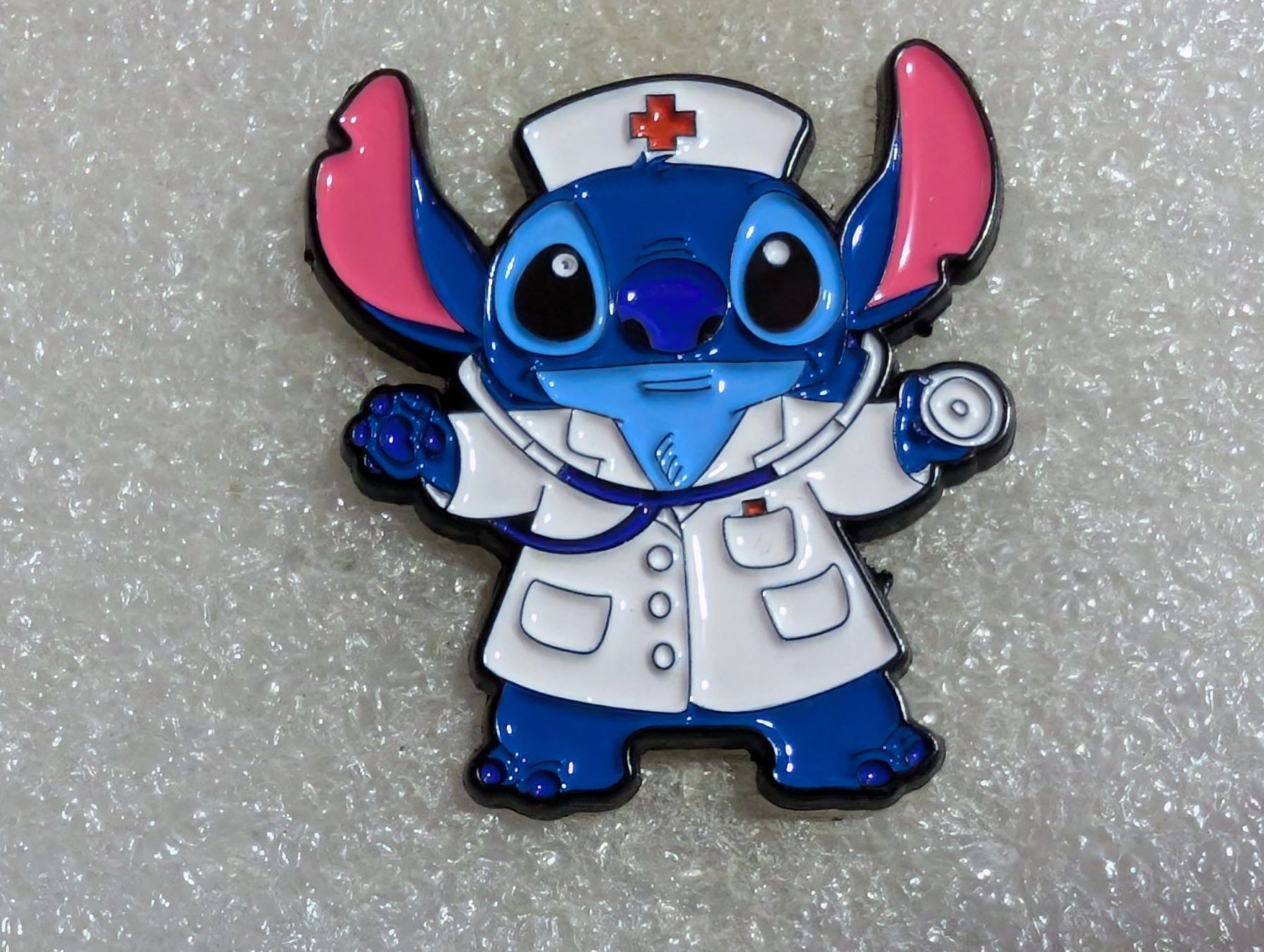 Plaketten & Abzeichen: Ansteckbutton 238: Disney – Gebraucht aus Oppligen von Pin-Fall-Shop